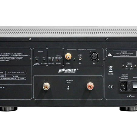Advance Acoustic X-A220 arrière