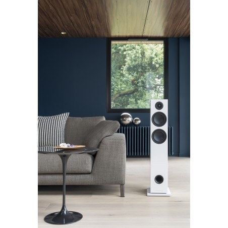 Triangle Elara LN-05