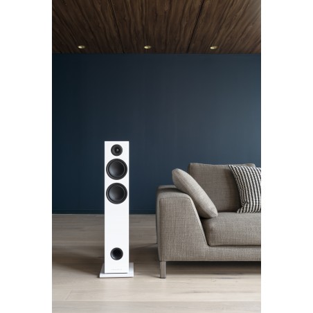 Triangle Elara LN-05