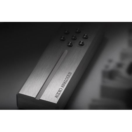 Audio Analogue Maestro Anniversary télécommande en détail