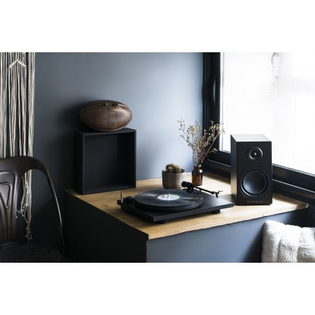 Triangle Elara LN-01-A