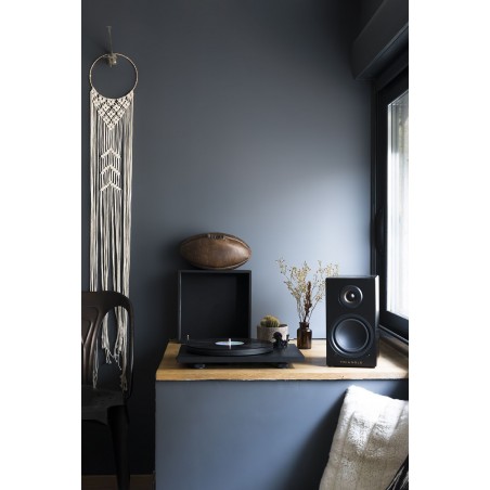 Triangle Elara LN-01-A lifestyle