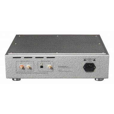 Line Magnetic LM-215CD Connectique